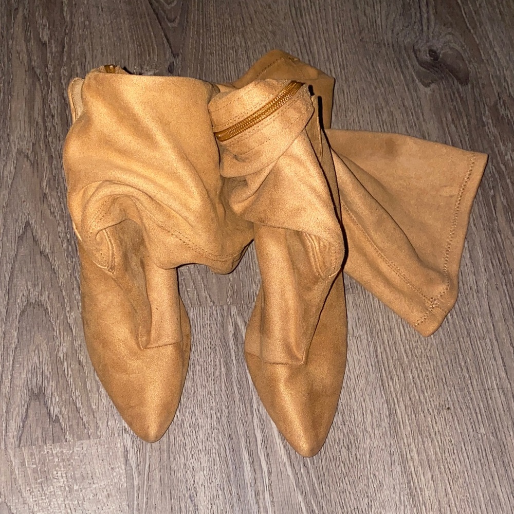 Tan Women's Boots